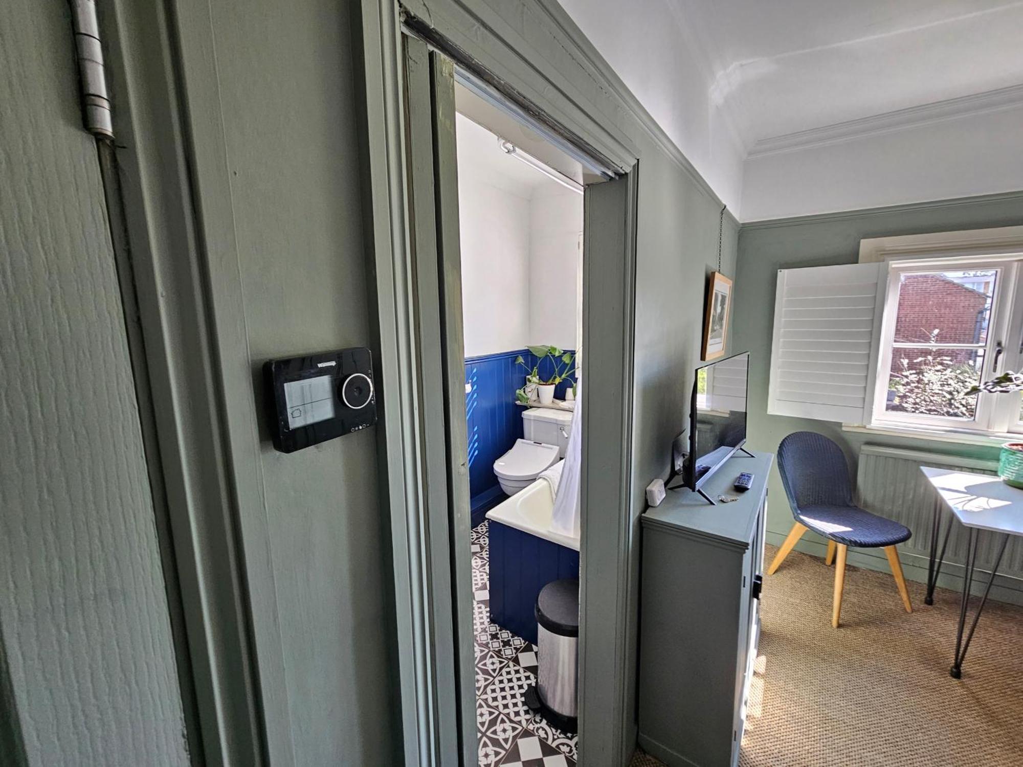 The Lodge Stanwell Екстер'єр фото